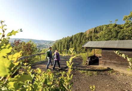 Rast am Aussichtspunkt Kuckucksley, © Eifel Tourismus GmbH, Dominik Ketz Rast am Aussichtspunkt Kuckucksley, © Eifel Tourismus GmbH, Dominik Ketz
