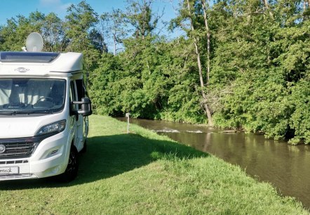 Wohnmobil an der Nims, © Camping Nimseck, Irrel Wohnmobil an der Nims, © Camping Nimseck, Irrel