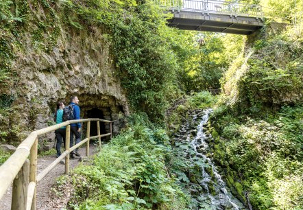 Elfengrotte-Bad Bertrich, © Eifel Tourismus GmbH/AR-shapefruit AG Elfengrotte-Bad Bertrich, © Eifel Tourismus GmbH/AR-shapefruit AG
