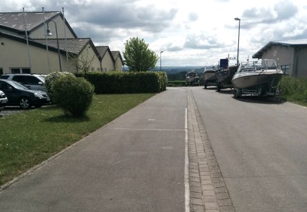 Aire de stationnement pour camping-cars Münstermaifeld, © Tourist-Information Maifeld Aire de stationnement pour camping-cars Münstermaifeld, © Tourist-Information Maifeld