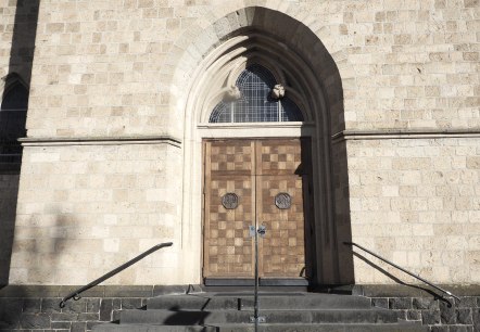 St. Florinus - Eingang, © VG Mendig/Neideck St. Florinus - Eingang, © VG Mendig/Neideck
