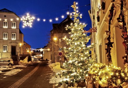 Weihnachtszeit in Waxweiler, © Fritz Knob Weihnachtszeit in Waxweiler, © Fritz Knob