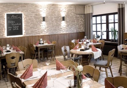 Restaurant Im Goldenen Grund à Körperich, © Felsenland Südeifel Tourismus GmbH Restaurant Im Goldenen Grund à Körperich, © Felsenland Südeifel Tourismus GmbH
