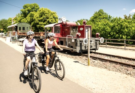Eisenbahnmuseum in Pronsfeld am Eifel-Ardennen-Radweg, © Eifel Tourismus GmbH, Dominik Ketz Eisenbahnmuseum in Pronsfeld am Eifel-Ardennen-Radweg, © Eifel Tourismus GmbH, Dominik Ketz