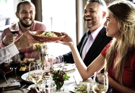 Restaurant, © Rawpixel.com ü/fotolia Restaurant, © Rawpixel.com ü/fotolia