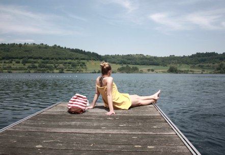 Schwimmen im Schalkenmehrener Maar, © GesundLand Vulkaneifel Schwimmen im Schalkenmehrener Maar, © GesundLand Vulkaneifel