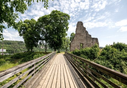 Brücke zur Burg, © Eifel Tourismus GmbH/Dominik Ketz Brücke zur Burg, © Eifel Tourismus GmbH/Dominik Ketz