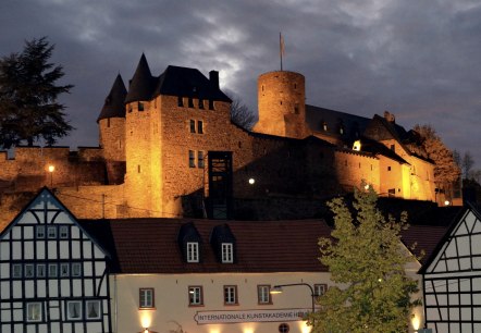 Académie des arts dans l'ambiance du soir, © Tourismus NRW e.V. Académie des arts dans l'ambiance du soir, © Tourismus NRW e.V.