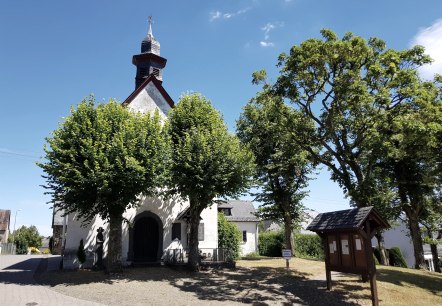 Außenansicht der Kapelle, © Foto: Svenja Schulze-Entrup, Quelle: Touristik-Büro Vordereifel Außenansicht der Kapelle, © Foto: Svenja Schulze-Entrup, Quelle: Touristik-Büro Vordereifel