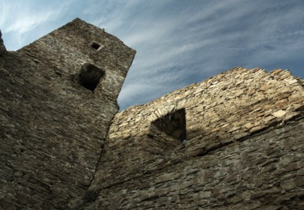 Burgruine Neublankenheim (1), © Regnery Burgruine Neublankenheim (1), © Regnery
