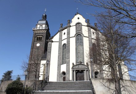 St. Dionysius, © VG Pellenz/Chagas da Silva St. Dionysius, © VG Pellenz/Chagas da Silva
