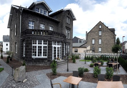 Außenbereich Stadtvilla, © Stadtvilla Mayen Außenbereich Stadtvilla, © Stadtvilla Mayen