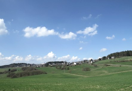 Aussicht vom 7-Dörfer-Weg, © Foto: Svenja Schulze-Entrup, Quelle: Touristik-Büro Vordereifel Aussicht vom 7-Dörfer-Weg, © Foto: Svenja Schulze-Entrup, Quelle: Touristik-Büro Vordereifel