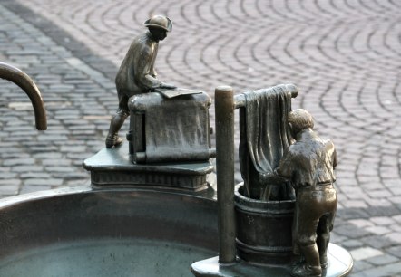 Fontaine des drapiers à Monschau Fontaine des drapiers à Monschau