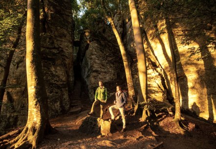Wanderer vor der Teufelsschlucht, © Eifel Tourismus GmbH Wanderer vor der Teufelsschlucht, © Eifel Tourismus GmbH