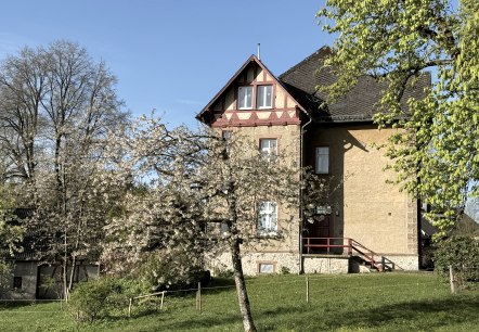 2. Außenansicht 2, © Nordeifel Tourismus GmbH & L´Extravagante 2. Außenansicht 2, © Nordeifel Tourismus GmbH & L´Extravagante