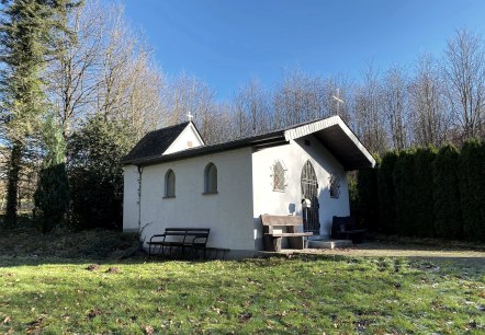 Lascheider Kapelle bei Mettendorf, © Felsenland Südeifel Tourismus, A. C. Krebs Lascheider Kapelle bei Mettendorf, © Felsenland Südeifel Tourismus, A. C. Krebs