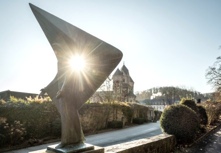 Sonnenaufgang an der Abteikirche Maria Laach, © Eifel Tourismus GmbH, D. Ketz Sonnenaufgang an der Abteikirche Maria Laach, © Eifel Tourismus GmbH, D. Ketz