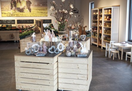 Vue intérieure du nouveau magasin de la ferme Vue intérieure du nouveau magasin de la ferme