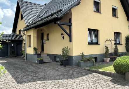 Eingang zur Ferienwohnung "Klatschmohn", © Eugen Ludwig Eingang zur Ferienwohnung "Klatschmohn", © Eugen Ludwig
