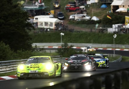 GT3 Pulk, © 24h_2024_GT3-Pulk-Nordschleife_Foto-GruppeC-ADAC GT3 Pulk, © 24h_2024_GT3-Pulk-Nordschleife_Foto-GruppeC-ADAC