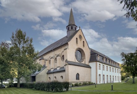 Kloster St. Thomas - Westfassade, © Rudolf Höser Kloster St. Thomas - Westfassade, © Rudolf Höser