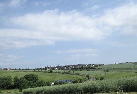 Blick auf die Ortsgemeinde Kehrig, © Foto: Svenja Schulze-Entrup, Quelle: Touristik-Büro Vordereifel Blick auf die Ortsgemeinde Kehrig, © Foto: Svenja Schulze-Entrup, Quelle: Touristik-Büro Vordereifel