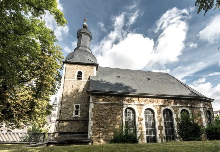 Finkenbergkirche, © Fotos: Dominik Ketz / Stolberg-Touristik Finkenbergkirche, © Fotos: Dominik Ketz / Stolberg-Touristik