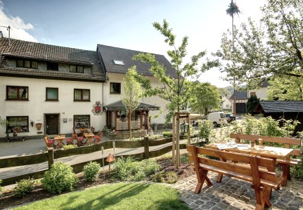 Aussenansicht Landgasthaus Zum Wiesengrund, © Landgasthaus "Zum Wiesengrund" Aussenansicht Landgasthaus Zum Wiesengrund, © Landgasthaus "Zum Wiesengrund"