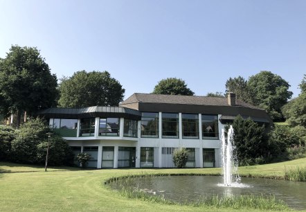 Kurhaus in Manderscheid - Treffpunkt, © GesundLand Vulkaneifel GmbH Kurhaus in Manderscheid - Treffpunkt, © GesundLand Vulkaneifel GmbH