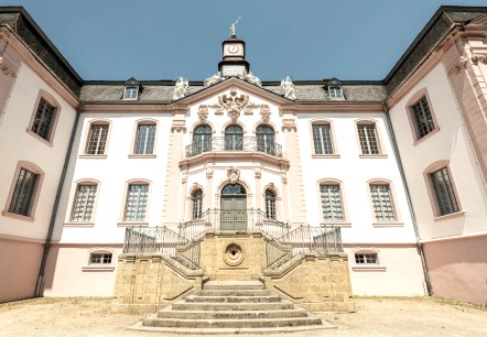 Eingang Schlos Weilerbach, © Eifel Tourismus GmbH, D. Ketz Eingang Schlos Weilerbach, © Eifel Tourismus GmbH, D. Ketz