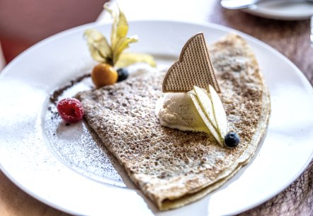 Crêpe à la crêperie, restaurant Villa Kronenburg, © Eifel Tourismus GmbH, Dominik Ketz Crêpe à la crêperie, restaurant Villa Kronenburg, © Eifel Tourismus GmbH, Dominik Ketz