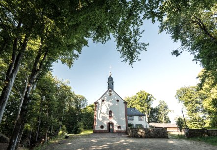 Schankweiler Klause, Start und Ziel am Klausnerweg, © Eifel Tourismus GmbH, D. Ketz Schankweiler Klause, Start und Ziel am Klausnerweg, © Eifel Tourismus GmbH, D. Ketz
