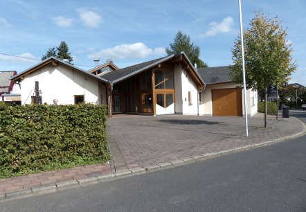 Gemeindehaus Hirten, © Foto: VG Vordereifel, Quelle: Touristik-Büro Vordereifel Gemeindehaus Hirten, © Foto: VG Vordereifel, Quelle: Touristik-Büro Vordereifel