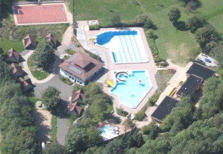 Schwimmbad, © VG Brohltal Schwimmbad, © VG Brohltal