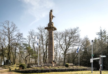 Blick auf die Mariensäule Waxweiler, © Eifel Tourismus GmbH, D. Ketz Blick auf die Mariensäule Waxweiler, © Eifel Tourismus GmbH, D. Ketz
