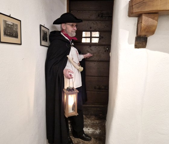 Der Nachtwächter im alten Prison, © Touristik-Büro Schieferland Kaisersesch