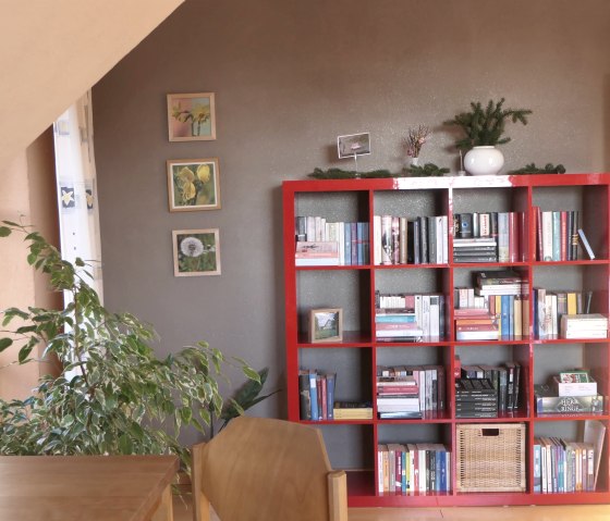 Wohnzimmer, © Nordeifel Tourismus GmbH & Ferienwohnung Sternenblick