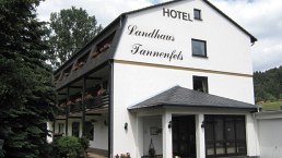 Hotel-Tannenfels-buitenaanzicht, © Thomas Klever