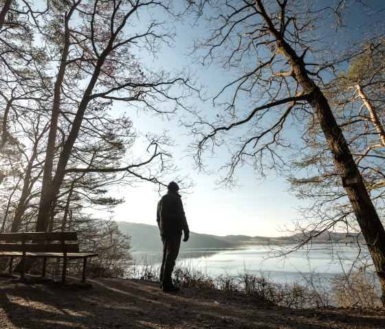 Wanderpause am Traumpfad Pellenzer Seepfad, © Eifel Tourismus GmbH, D. Ketz