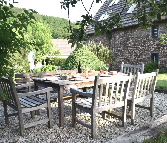 dinner in the garden, © Pannhausen