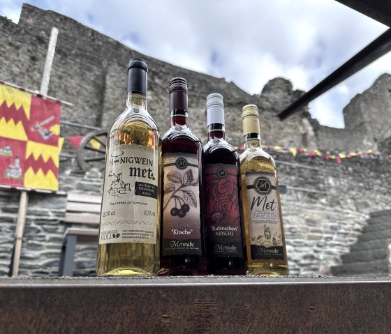 different types of mead