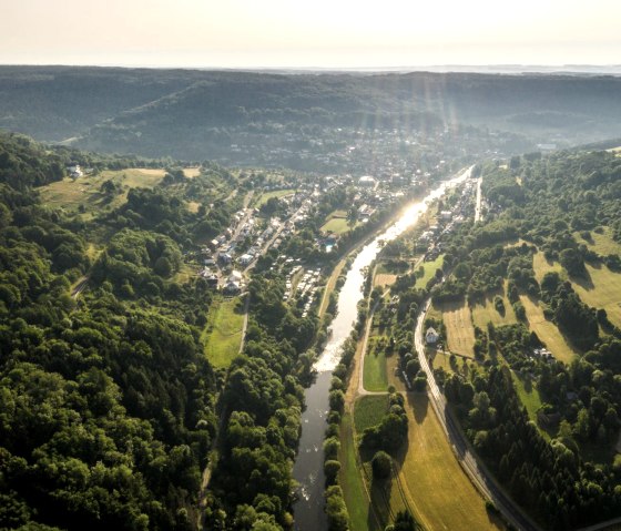 The Sûre Valley on the Felsenweg 2 in the delux nature hiking park, © Eifel Toursimus GmbH, D. Ketz