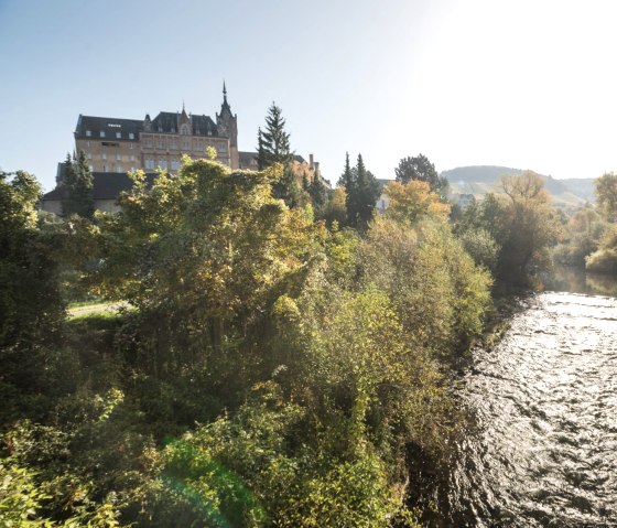 Ahr cycle path: Cycling along the Ahr, view of Calvarienberg Monastery, © Rheinland-Pfalz Tourismus GmbH/D. Ketz