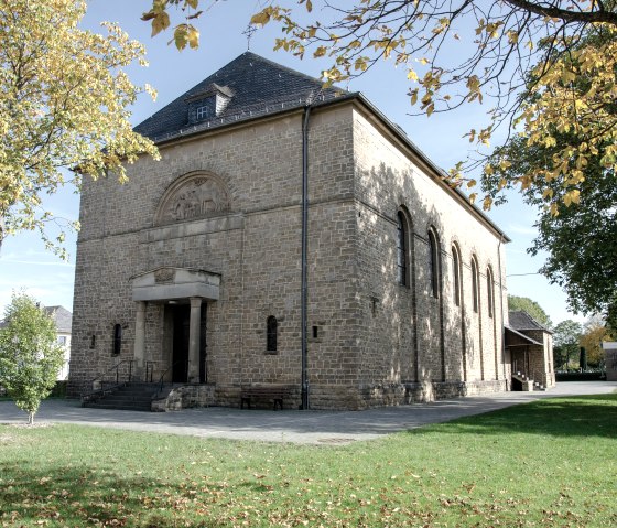 Kirche St Hubertus Wolsfeld - Bitburger LandGänge - Denkmal Tour, © Tourist-Information Bitburger Land