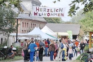 Feest op de binnenplaats van het Bollheim Huis, © Haus Bollheim Handels GmbH & Co. KG