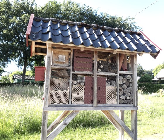 Insectenhotel in de dorpsbiotoop, © Monschau-Touristik