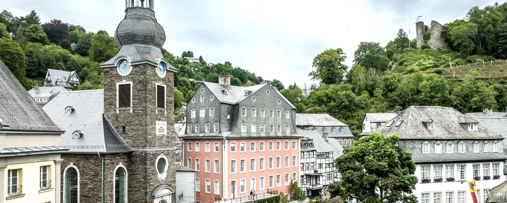 Vieille ville de Monschau avec la Maison rouge, © Eifel-Tourismus GmbH, Dominik Ketz