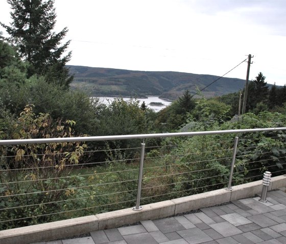 Uitzicht op de Rursee vanaf het terras