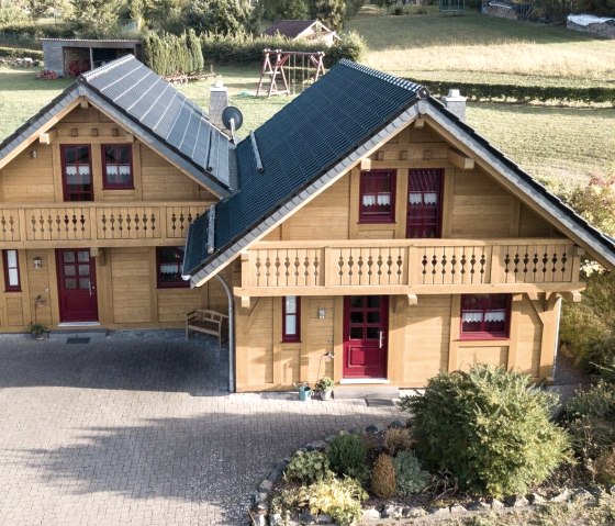 Front view, © Nordeifel Tourismus GmbH & Ferienhaus Linden